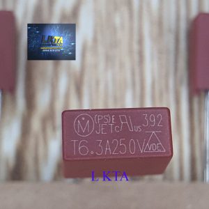 Cầu chì vuông 6.3A/250V ( 1 gói = 20c )